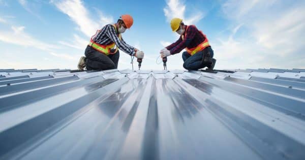Commercial+Roofing+Professionals+Can+Handle+the+Job+Best